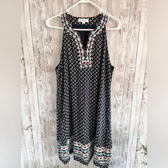 THML A Line Embroidered Swing Dress Geometric Pattern Size Large - Picture 1 of 3